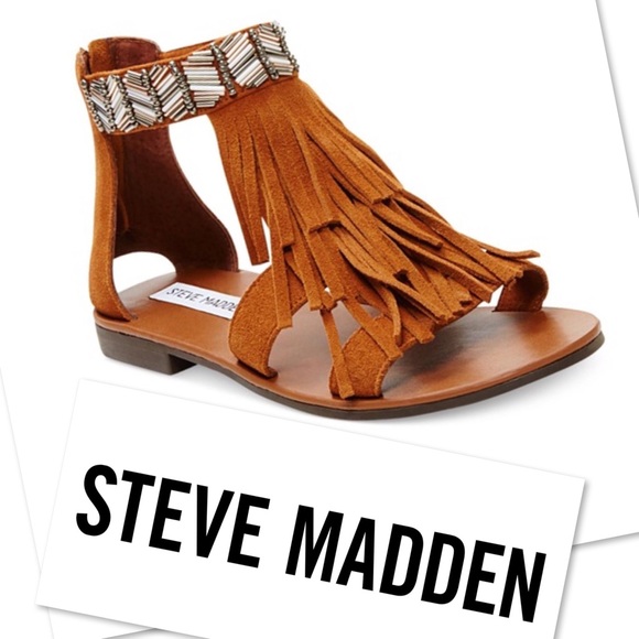 Steve Madden Shoes - STEVE MADDEN GIANNI BOHO LEATHER FRINGE SANDALS